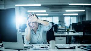 Light Sensitivity and Migraines: How I’d Reduce Exposure at Home and Work